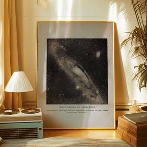 Arte digital vintage de la galaxia de Andrómeda / Póster de astronomía imprimible / Arte mural para amantes del espacio / Decoración de descarga instantánea