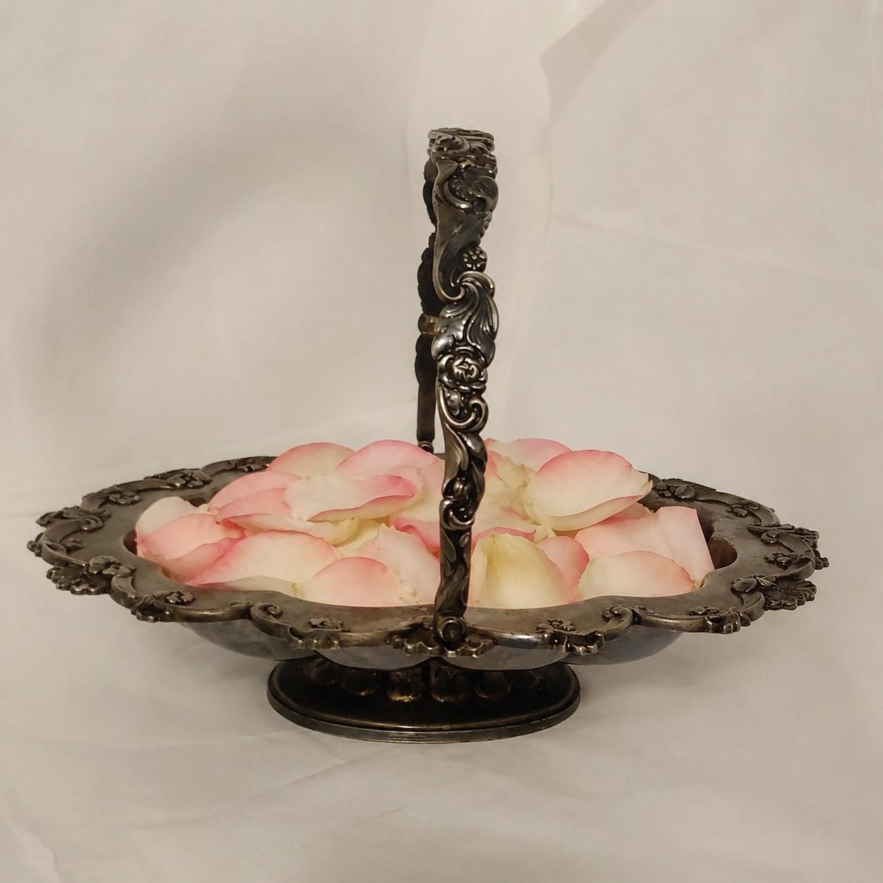Antique Brides Basket Vase - Etsy
