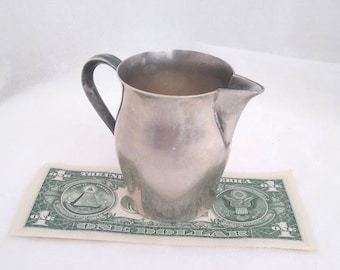 Vintage WM Rogers Paul Revere Reproduction Silver Plated Mini Pitcher Creamer 3"