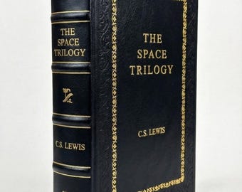 La trilogía espacial, libro encuadernado en cuero, clásico de ciencia ficción de C.S. Lewis, libro de clásicos encuadernados en cuero hecho a mano.