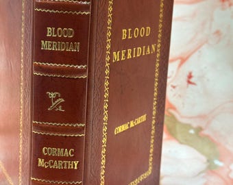 Livre relié en cuir Blood Meridian Cormac McCarthy