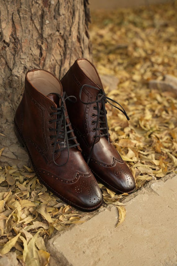 Men\'s Brown Leather Wingtip Chukka Boots - Classic Lace-Up Florsheim RUCCI Wingtip Cognac Lace Up Boots main image 2