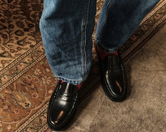 Mocassini Penny in pelle nera fatti a mano / Scarpe eleganti slip-on da uomo
