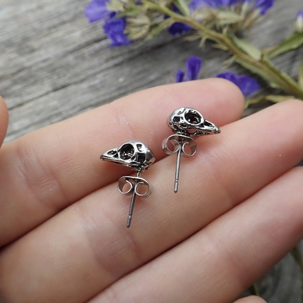 Songbird Skull earrings - nature lover, bird lover, birdwatcher gift, skull earrings, animal skull, cute earrings, bird earrings, victorian