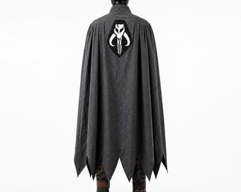 Mandalorian Beskar Cape with Mythosaur Skull | Star Wars Inspired Cosplay Cloak