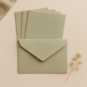 A6-enveloppen van natuurlijke vezels in een set – voor trouwuitnodigingen, kaarten en speciaal briefpapier.