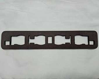 Third Brake Light Gasket for 94-00 Chevrolet GMC C/K 1500s 2500s 3500s GMT400 OBS