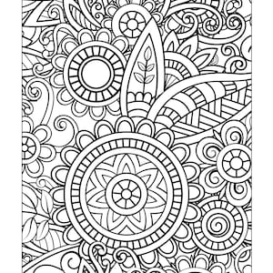Pu&ograve; includere: Pagina di libro da colorare per adulti in bianco e nero con il testo "Color Your Calm". La pagina presenta un design floreale e geometrico dettagliato, con motivi circolari, foglie stilizzate e un'intricata linea di lavoro.