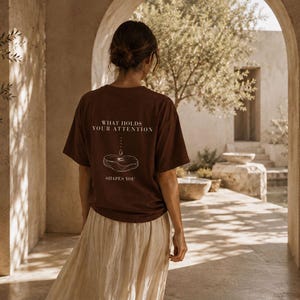 Mindfulness-tröja, motivationströja, tillväxttänkande-tröja, tung t-shirt, vad som fångar din uppmärksamhet bild 1