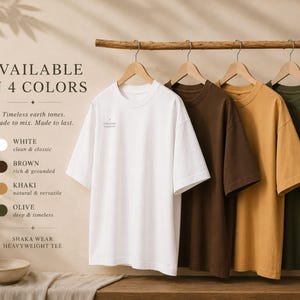彼はクリスチャンシャツ、シャカウェアグラフィックTシャツ、メンズクリスチャンシャツ、ヘビーウェイトフェイスTシャツ、グレースシャツの間に立った 画像 11