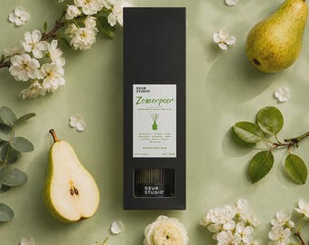 Long Lasting Reed Diffuser | Handmade Netherlands | Bio-based Solvent | Floral Scented | 150ml | Zomerpeer