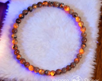 Yooperlite Bracelet, Natural 4mm Round Gemstone Dainty Bracelet, UV Reactive Glow Fluorescent Beaded Jewelry
