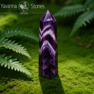 シェブロンアメジストタワー、クリスタルポイント、2月の誕生石