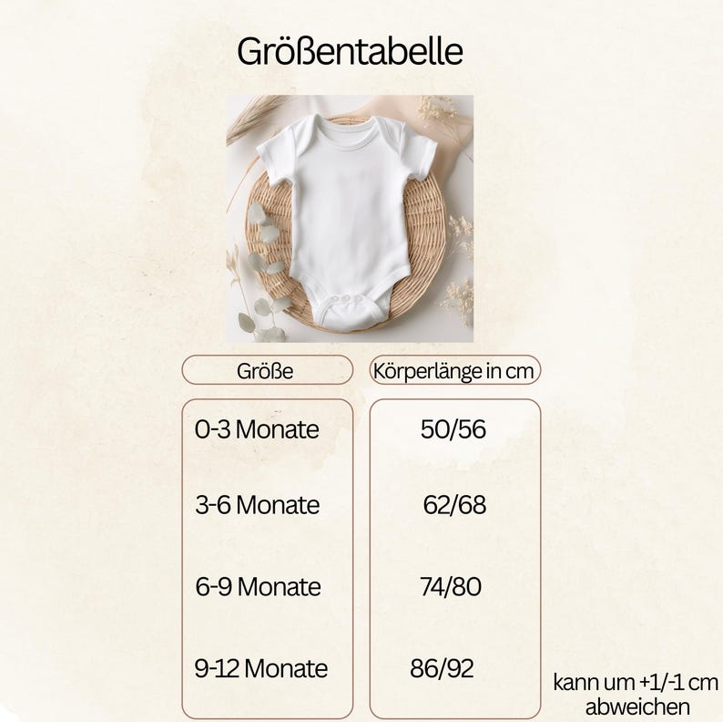 May include: A white baby onesie displayed on a woven mat. The image includes a size chart in German, with measurements in centimeters for baby sizes from 0-3 months to 9-12 months. The text "Gr&ouml;&szlig;entabelle" is at the top.