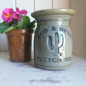 Spersonalizowane prezenty ceramiczne z logo Southwestern Cactus!