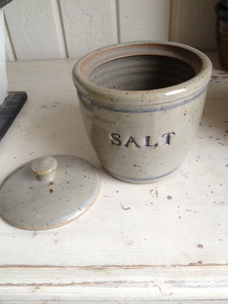Stoneware Salt Cellar with Lid image 3
