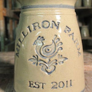 Personalized Utensil Holder with Distelfink Design