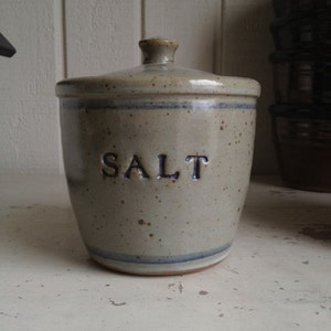 Stoneware Salt Cellar with Lid image 4