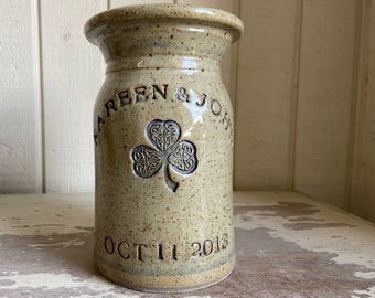 Personalized Wedding and Anniversary Pottery Gifts #CelticShamrock