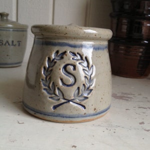 Stoneware Salt Cellar with Lid image 3