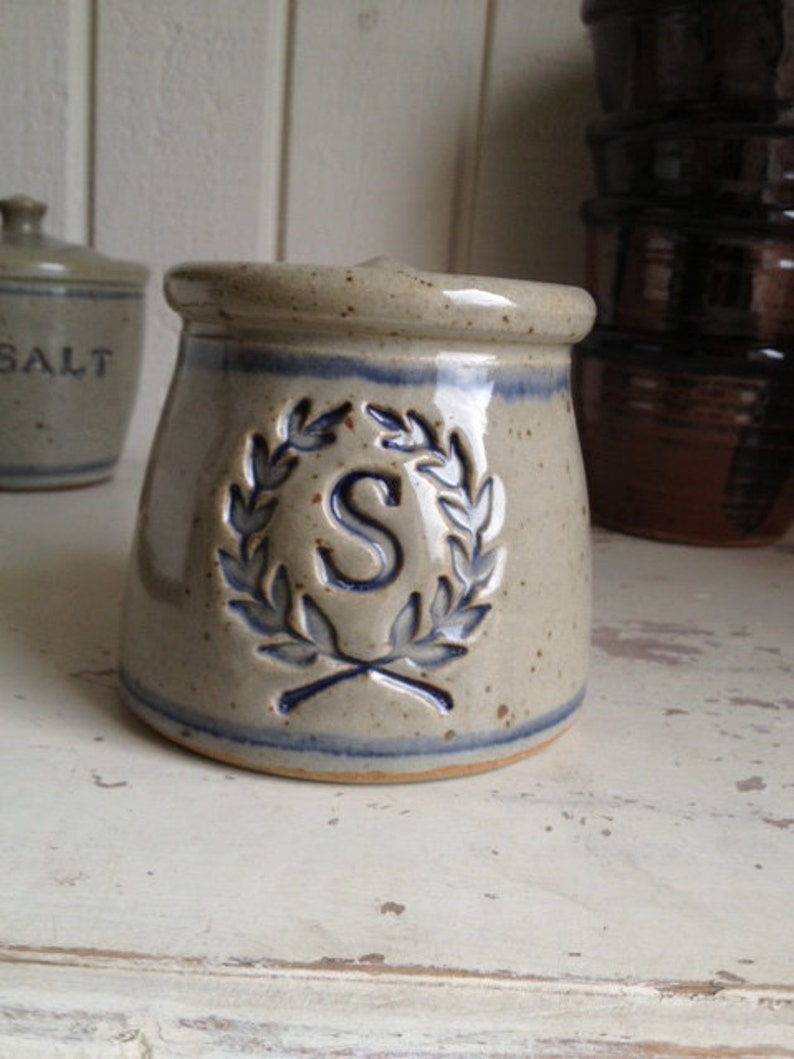 Stoneware Salt Cellar with Lid image 3