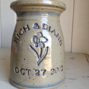 Marriage Crock shown with Daffodil logo