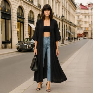 Kimono con ribete de encaje negro: prenda playera bohemia transparente