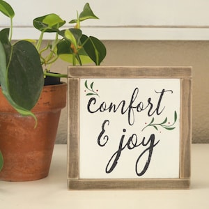 Comfort and Joy Mini Sign - Christmas Tiered Tray Decoration