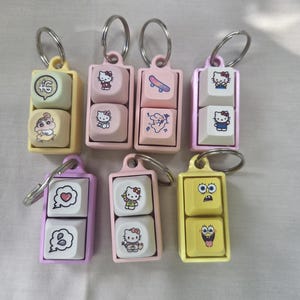 Double Keycap Keyboard Kawaii Fidget Keychain – Cute, Clicky, Collectible