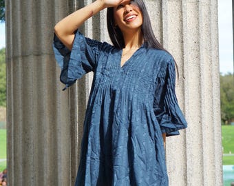 bridesmaid chiffon dress Ever-Pretty High-Slit with Long Sleeves and Waist Pleating it features practical pockets The Bamboo Club | SIZE UP FOR THIS STYLE:12 Large Blue Hibiscus
