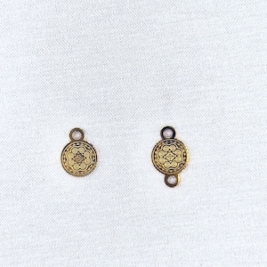 Circle Micro Hmong charm - 18k Gold Plated