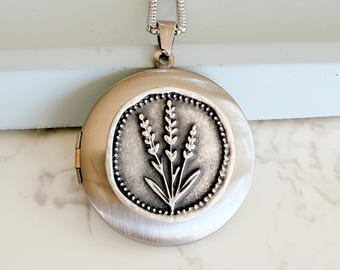 Silver Lavender Flower Locket Necklace with photos and engraving, Personalized Nature Necklace, Photo Keepsake Gift for Her