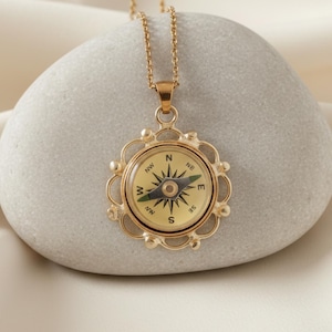 Gold Filigree Working Compass Necklace: Functional Jewelry Pendant, gift for traveler