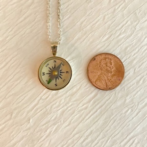 Silver Working Compass Necklace, small compass pendant, vintage style compass charm, graduation gift, traveler gift image 4