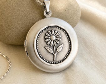 Medallón de plata con forma de margarita, con fotos y grabado, collar personalizado con motivos de la naturaleza, joya de recuerdo con foto de flores.