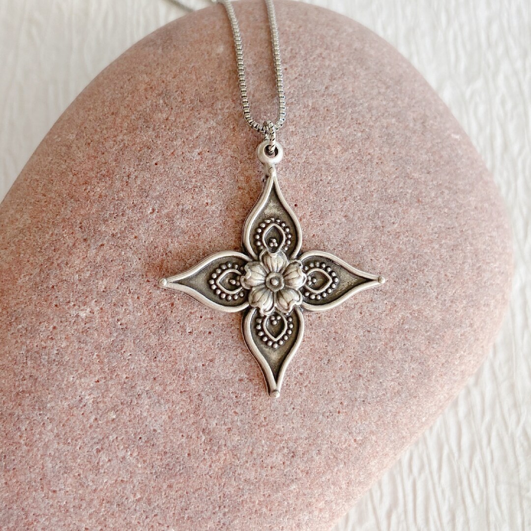 Silver Four Petal Flower Necklace Delicate Antique Silver Etsy