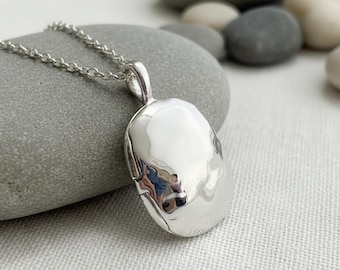 Sterling Silver Beach Stone Locket Necklace: Small Oval Photo Keepsake pendant