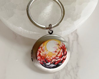 Sunrise Locket Key Chain, silver photo locket with pictures, personalized gift, custom engraved locket