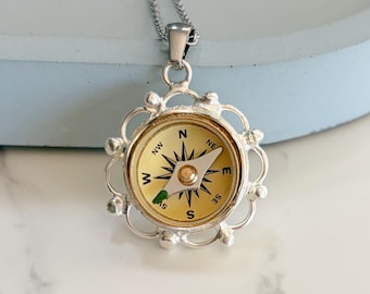 Silver Filigree Working Compass Necklace: Functional Jewelry Pendant, gift for traveler