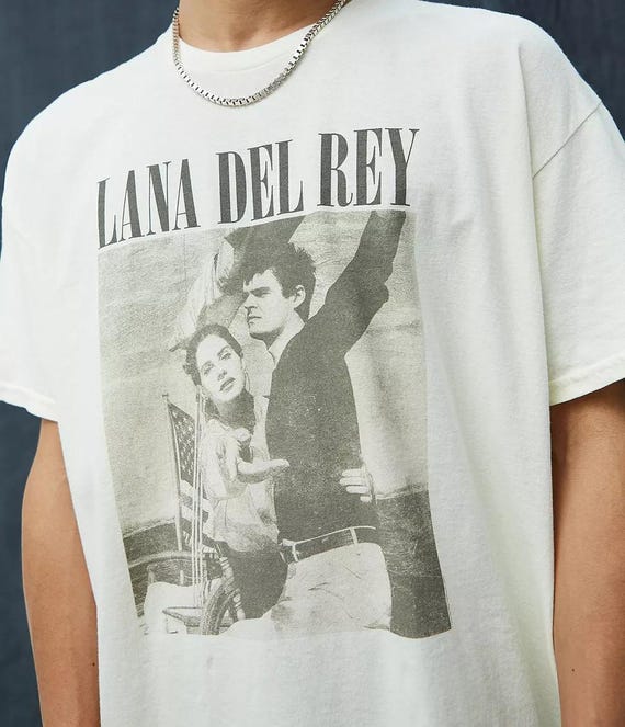 Lana Del Rey Graphic Tee – NFR Album Cover, Vintage Style