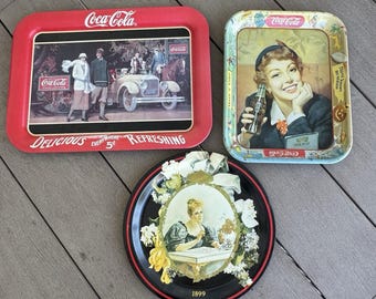 Vintage Coca Cola dienbladen Lot van 3 metalen menu meisje toerwagen Hilda Clark