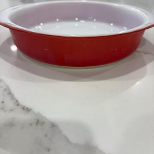 Vintage 1950s Pyrex Pink Flamingo 8 Inch Round Dish Marked 221.