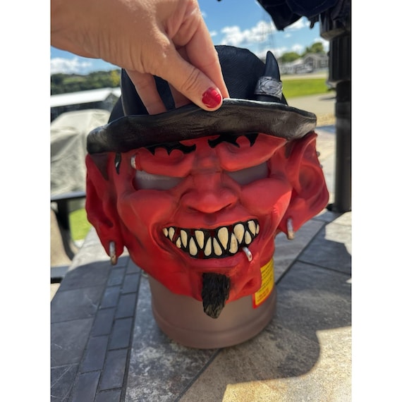 Halloween Devil Mask Demon Prop Satan Diablo Halloween Party Mask Disguise 2005