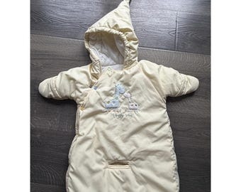 Vintage Carters  One Piece Baby Snowsuit With Seatbelt Buckle Hole