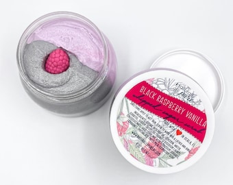 VAINILLA DE FRAMBUESA NEGRA: Exfoliante de azúcar batida / Crema de afeitar exfoliante corporal / Jabón de crema batida / Látigo de baño afrutado / Exfoliante emulsionado