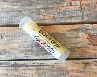 CREMA DE COCO: Manteca labial de lujo, hidratante a base de plantas, fórmula con manteca de aguacate y cacao, sin cera de abeja.