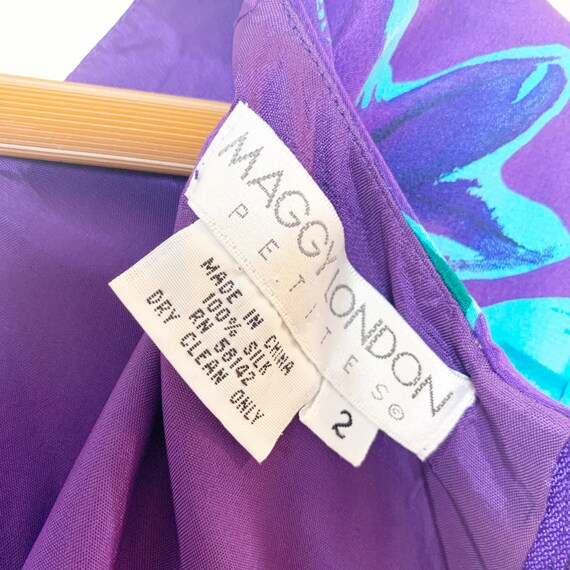 Vintage Maggy London Petites Silk Purple & Blue F… - image 4