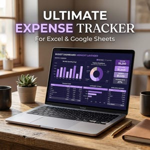 Peut inclure: Un ordinateur portable affichant un Ultimate Expense Tracker pour Excel et Google Sheets. L'écran présente un tableau de bord budgétaire avec un aperçu mensuel, une répartition des dépenses, des transactions et des totaux par catégorie.