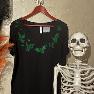 EEK! Green Bats!