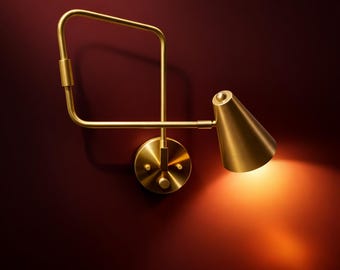 Handmade Stilnovo Brass Wall Sconce: Articulated Mid-Century Modern Light
